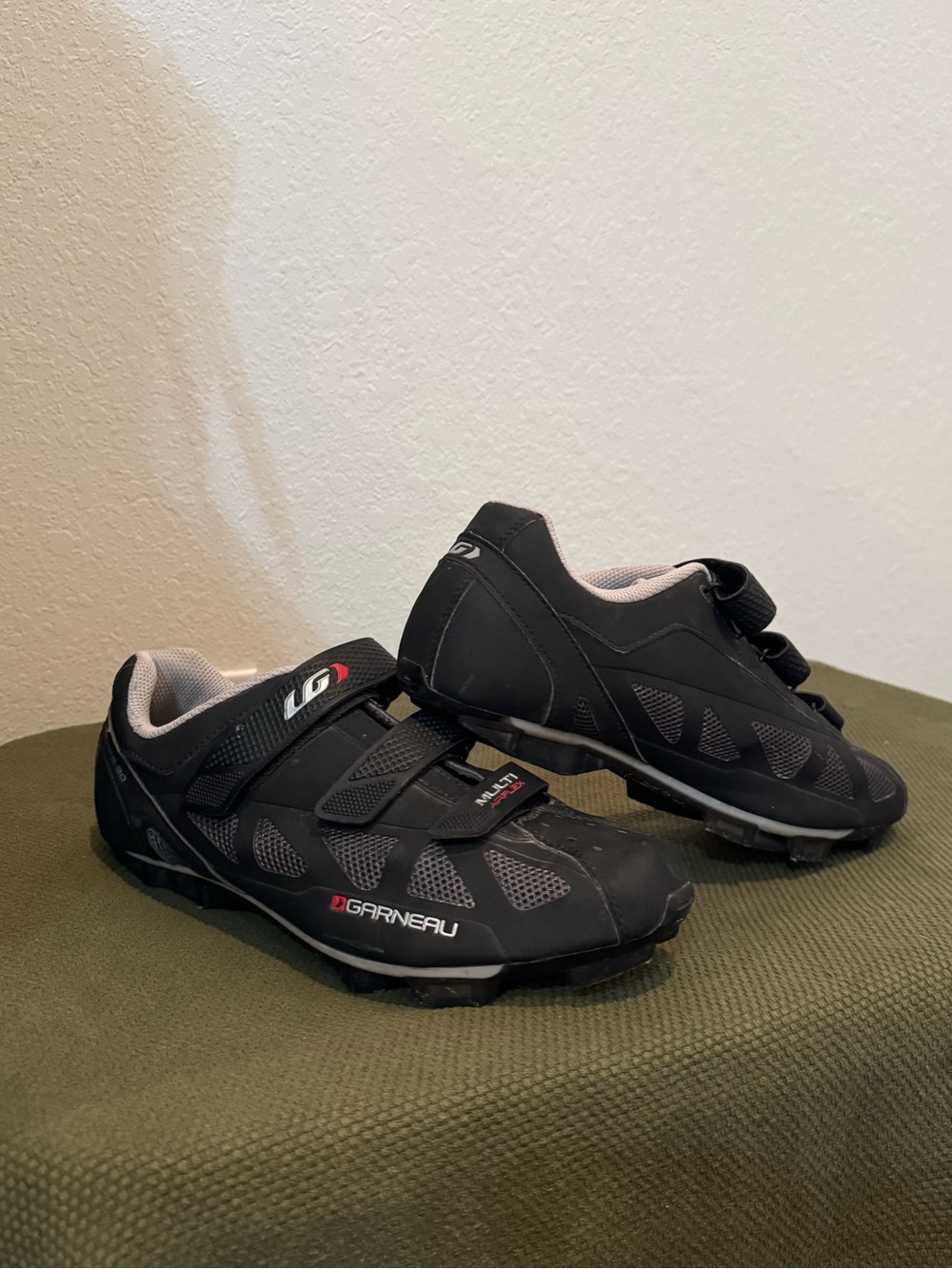 Louis Garneau Multi Air Flex Cycling Shoes Black & Gray US 45
